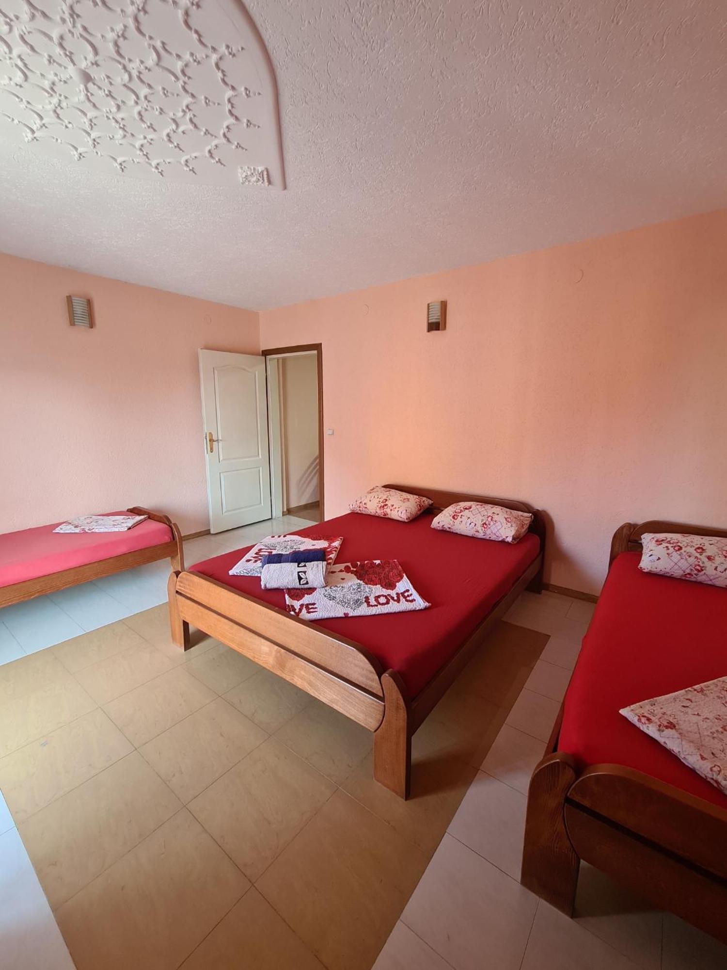 באר Apartments Bulatovic חדר תמונה